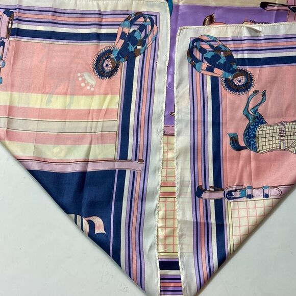Fashion Luxury Horse Carriage Print Women Scarf Size 90x90 CM main image 3